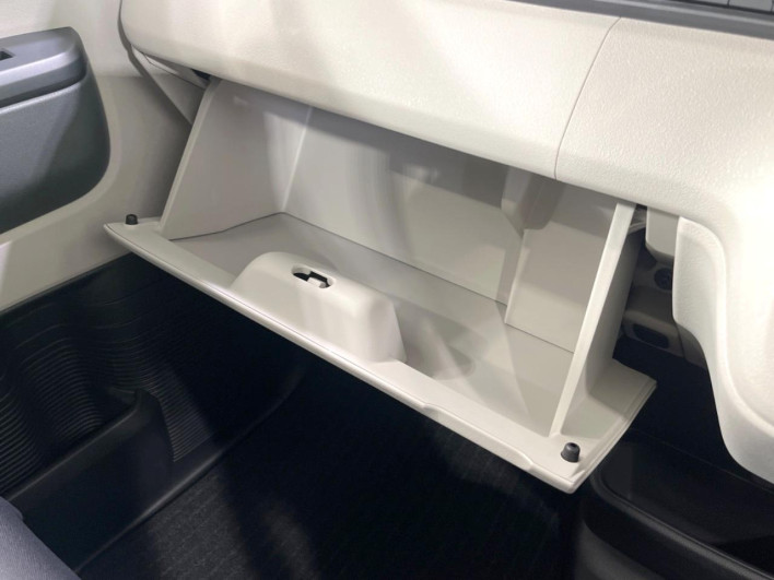 2024 Honda N-BOX 6BA-JF5 (UW-6a1f9aca0824d)[29]