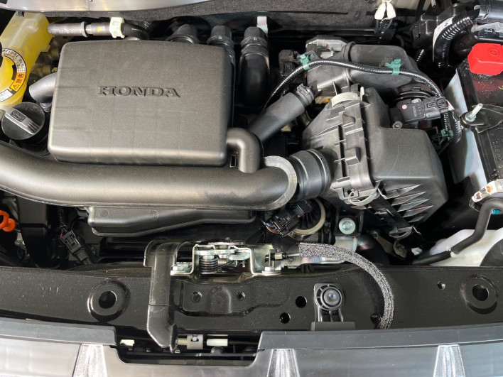2026 Honda N-BOX CUSTOM 6BA-JF5 (UW-6a1f9acd3356d)[4]