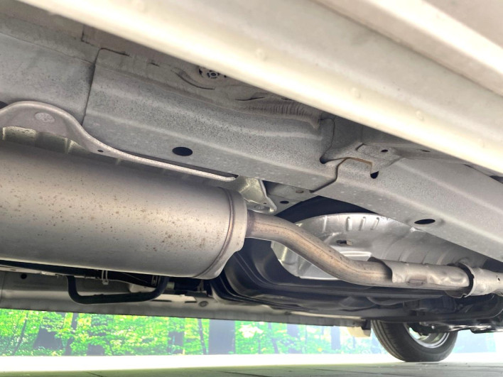 2016 Honda N-WGN Custom DBA-JH1 (UW-6a1f9ad3d66d5)[27]