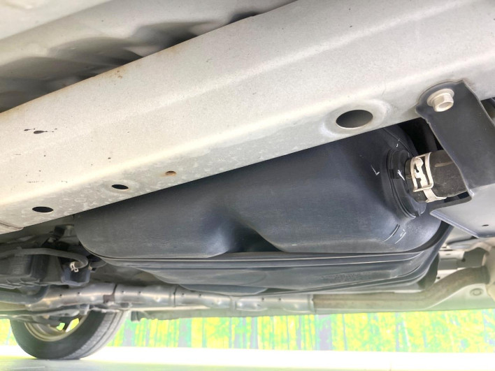2014 Honda N-WGN Custom DBA-JH1 (UW-6a1f9ad5b485c)[26]