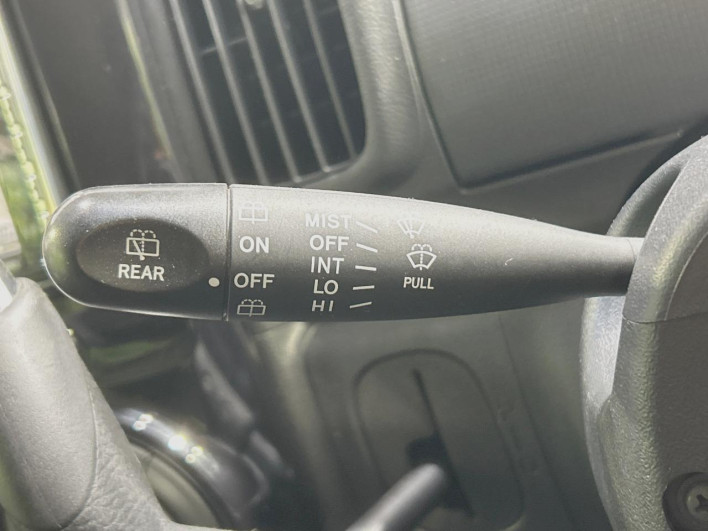 2011 Daihatsu Tanto DBA-L375S (UW-6a1f9aeb894d1)[29]
