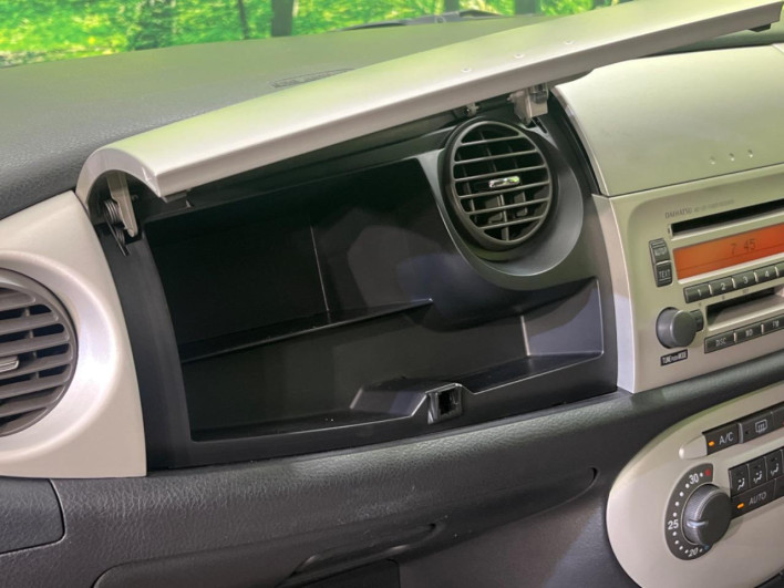 2005 Daihatsu Mira Gino CBA-L660S (UW-6a1f9aed8e6a3)[20]