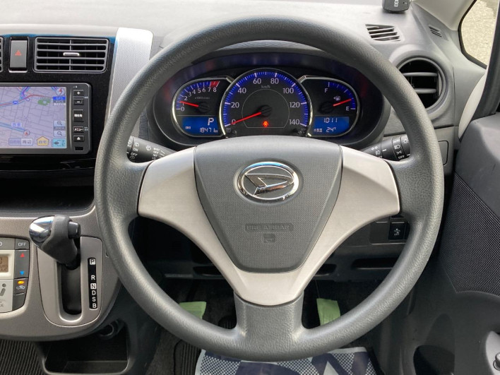 2013 Daihatsu Move DBA-LA100S (UW-6a1f9aef32c08)[28]