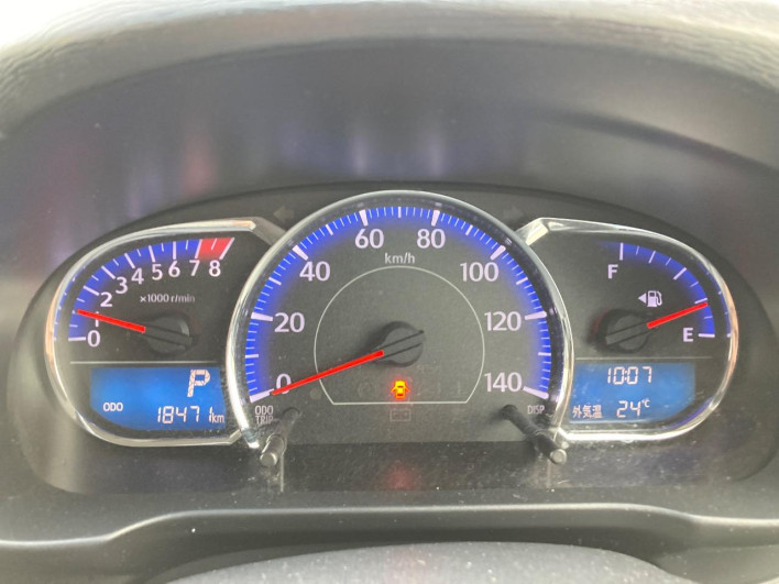 2013 Daihatsu Move DBA-LA100S (UW-6a1f9aef32c08)[2]