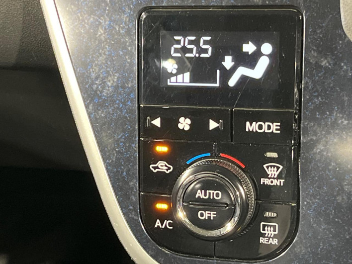 2015 Daihatsu Move DBA-LA150S (UW-6a1f9af055bdf)[24]