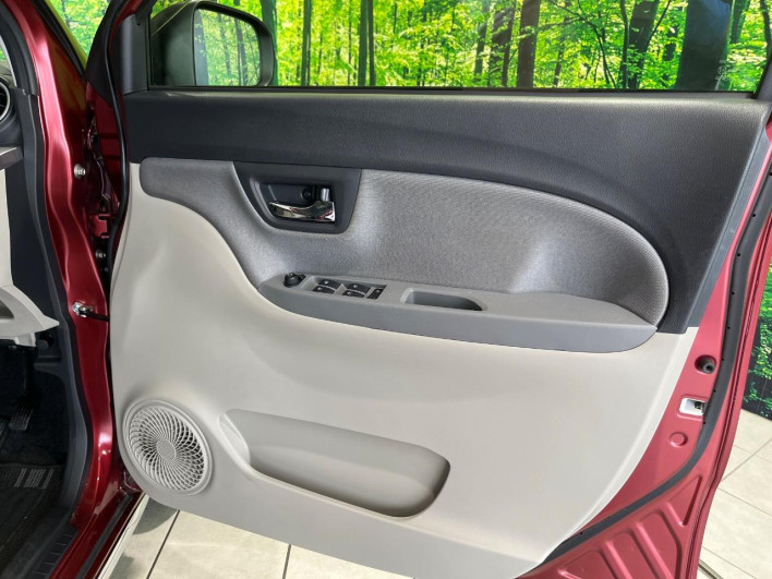 2020 Daihatsu Cast DBA-LA250S (UW-6a1f9af49cc8a)[24]