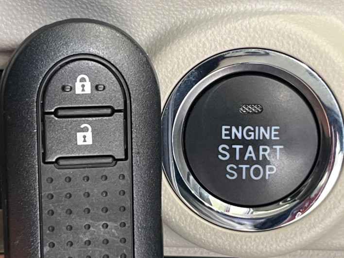 2020 Daihatsu Cast DBA-LA250S (UW-6a1f9af49cc8a)[21]