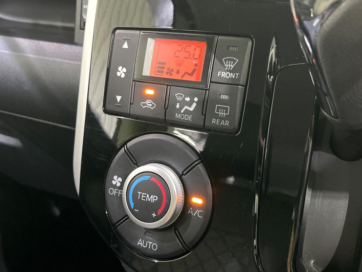 2013 Daihatsu Tanto DBA-LA610S (UW-6a1f9b020d5f9)[8]