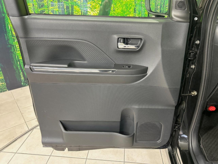 2022 Daihatsu Tanto 5BA-LA650S (UW-6a1f9b05177c5)[27]