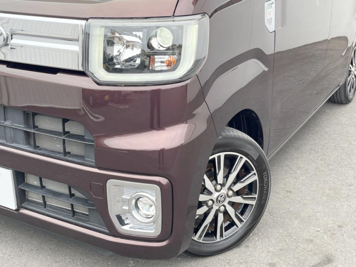 2020 Toyota Pixis Mega DBA-LA700A (UW-6a1f9b078e0d5)[12]
