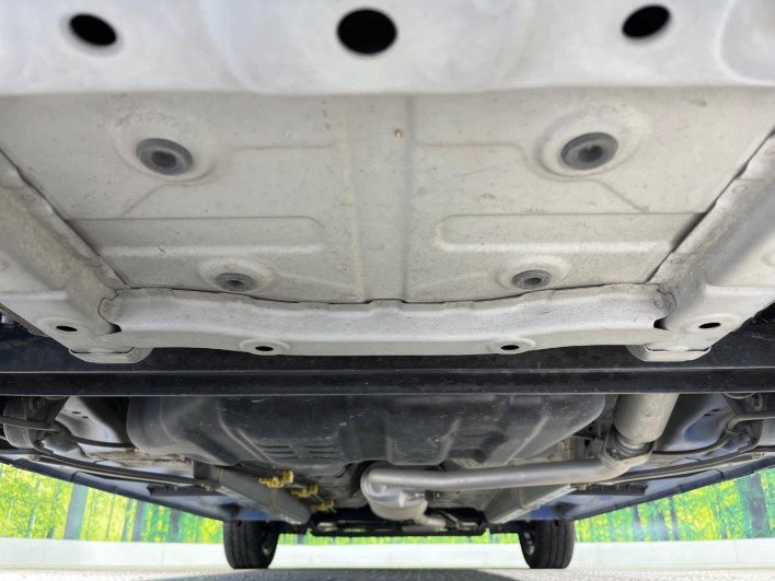2017 Daihatsu Wake DBA-LA700S (UW-6a1f9b0995b38)[22]