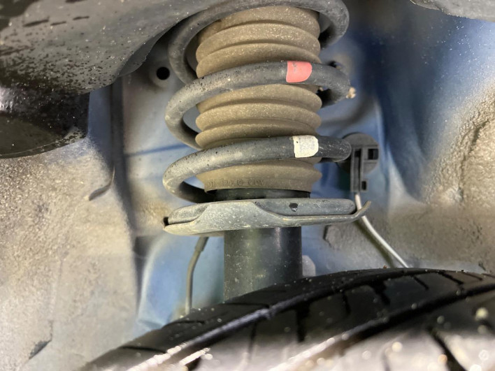 2017 Daihatsu Wake DBA-LA700S (UW-6a1f9b0995b38)[18]