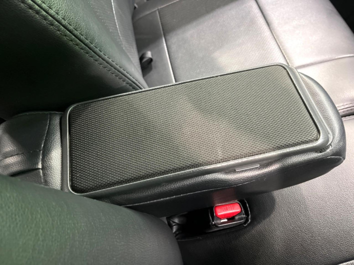 2019 Daihatsu Wake DBA-LA700S (UW-6a1f9b0a9983d)[29]