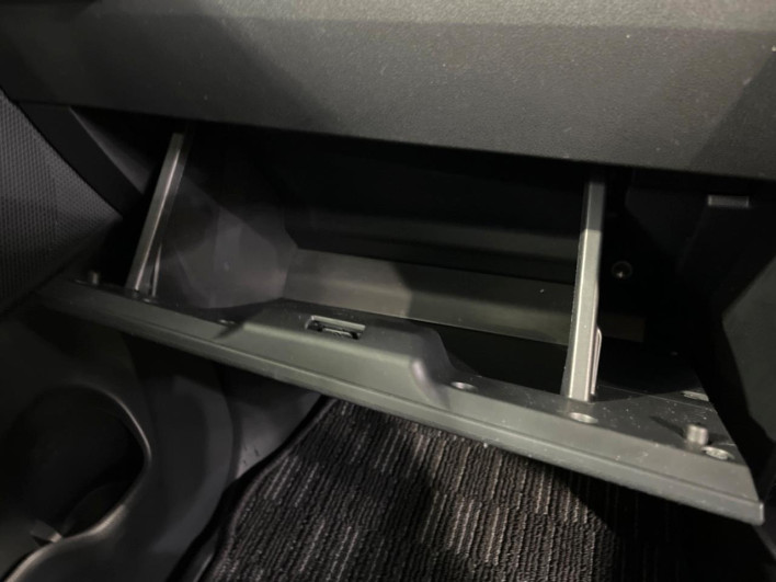 2019 Daihatsu Wake DBA-LA700S (UW-6a1f9b0a9983d)[25]