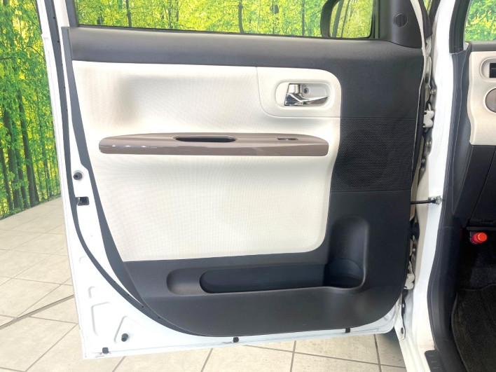 2018 Daihatsu Move Canbus DBA-LA800S (UW-6a1f9b0cec17d)[27]