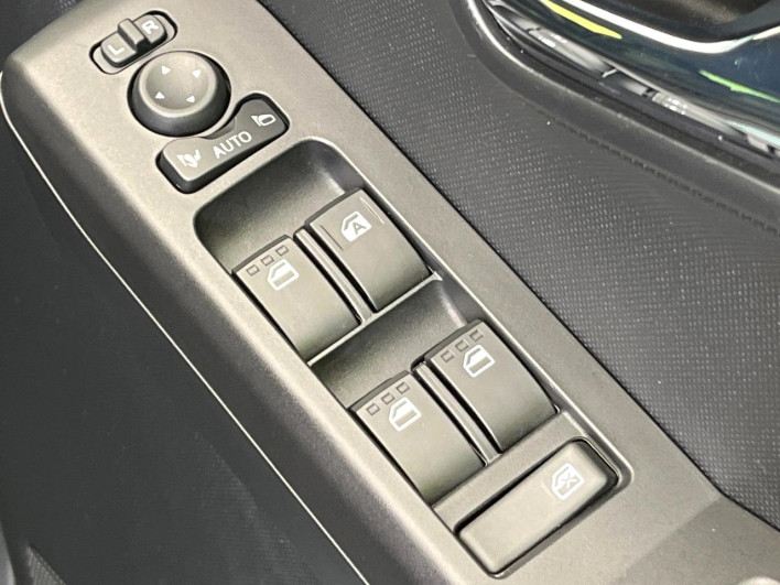2021 Daihatsu Taft 6BA-LA900S (UW-6a1f9b14313dc)[28]