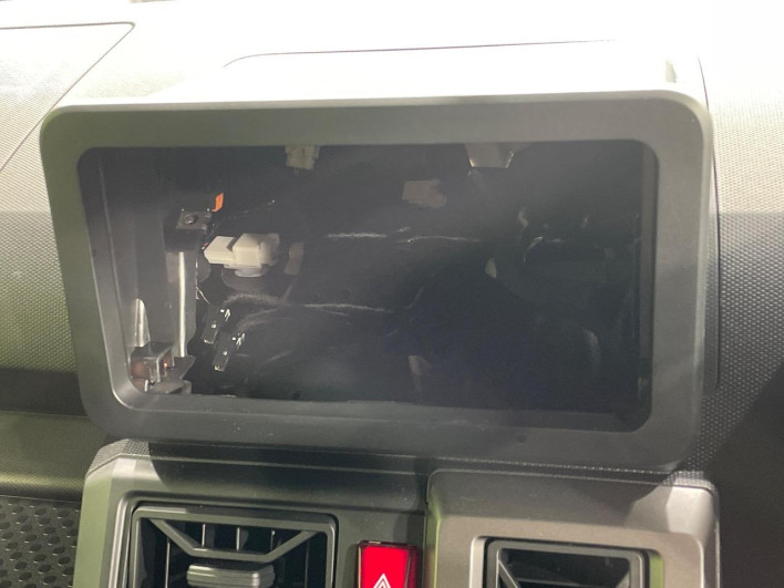 2025 Daihatsu Taft 5BA-LA900S (UW-6a1f9b177b986)[18]