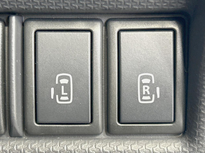 2012 Suzuki Solio DBA-MA15S (UW-6a1f9b23dba3f)[27]