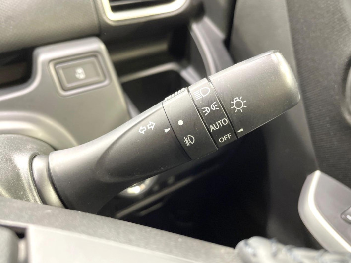 2017 Suzuki Solio Bandit DAA-MA36S (UW-6a1f9b247697b)[24]