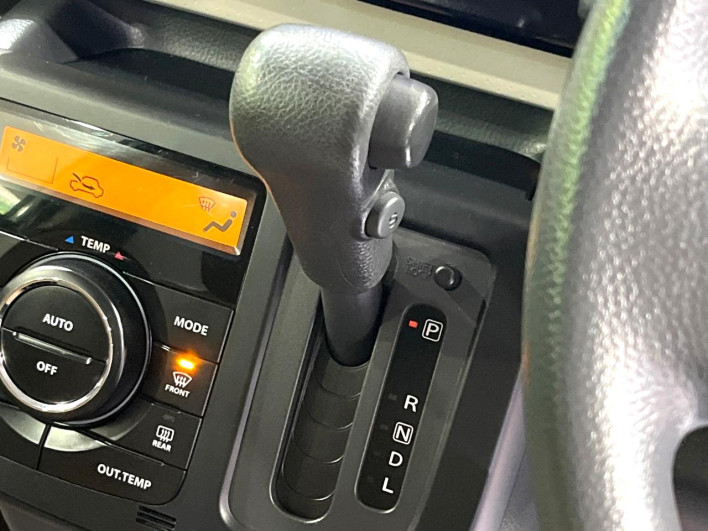 2013 Nissan Moco DBA-MG33S (UW-6a1f9b2ebc435)[28]