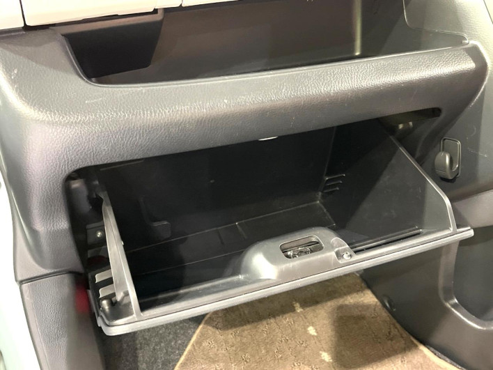 2013 Nissan Moco DBA-MG33S (UW-6a1f9b2ebc435)[29]