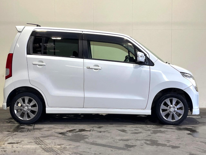2011 Suzuki Wagon R DBA-MH23S (UW-6a1f9b3103b2a)[16]