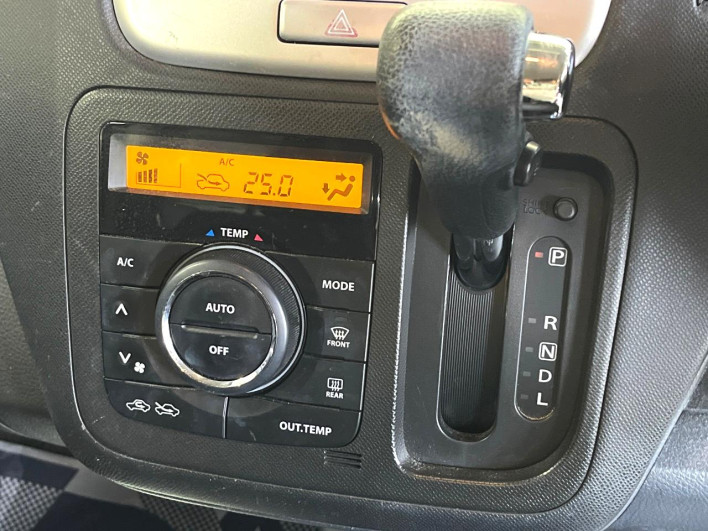 2011 Suzuki Wagon R DBA-MH23S (UW-6a1f9b3103b2a)[27]