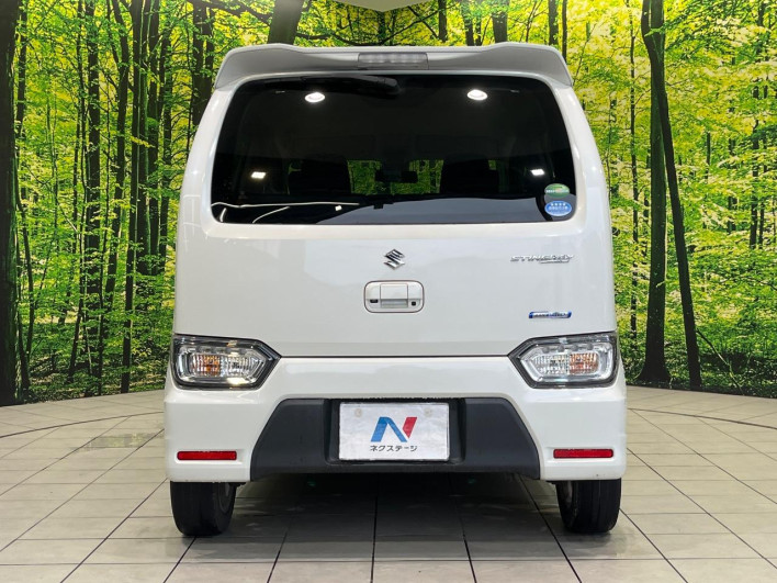 2017 Suzuki Wagon R Stingray DAA-MH55S (UW-6a1f9b361b4a6)[18]