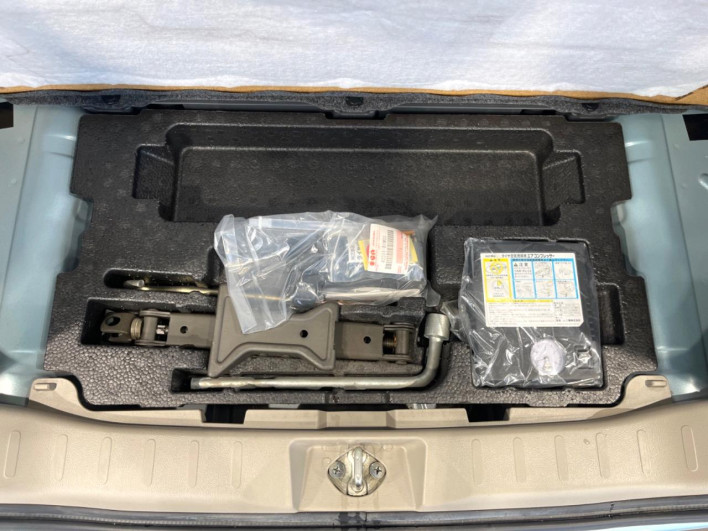 2012 Suzuki Palette DBA-MK21S (UW-6a1f9b373f622)[29]