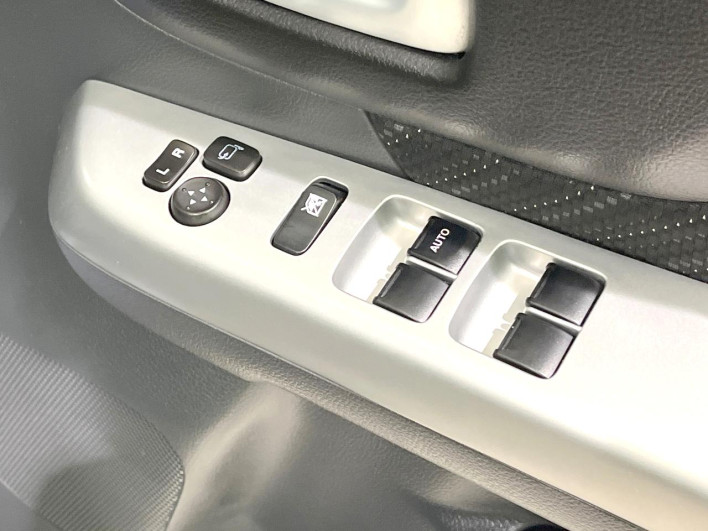 2016 Suzuki Spacia DAA-MK42S (UW-6a1f9b3ab99aa)[21]