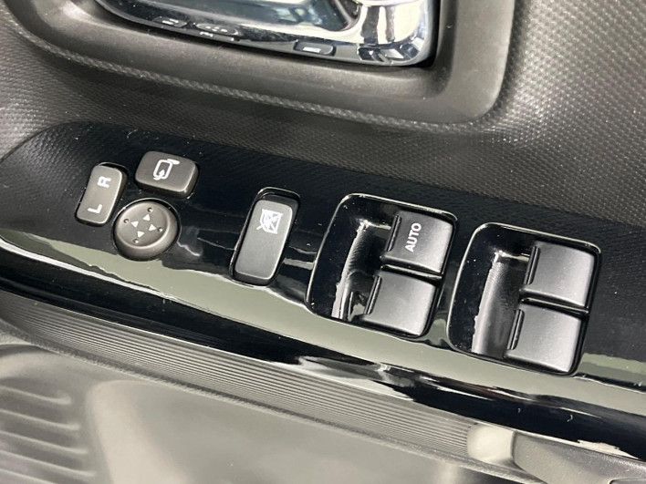 2021 Suzuki Spacia Custom 5AA-MK53S (UW-6a1f9b4246101)[17]