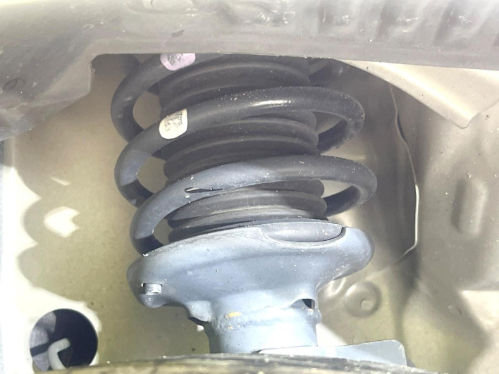 2020 Suzuki Spacia Custom 4AA-MK53S (UW-6a1f9b448513e)[6]