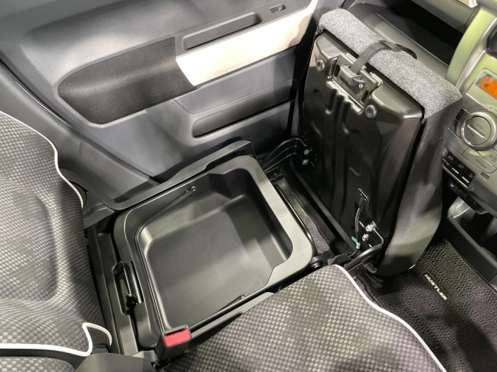 2019 Suzuki Hustler DAA-MR41S (UW-6a1f9b4f8514d)[17]