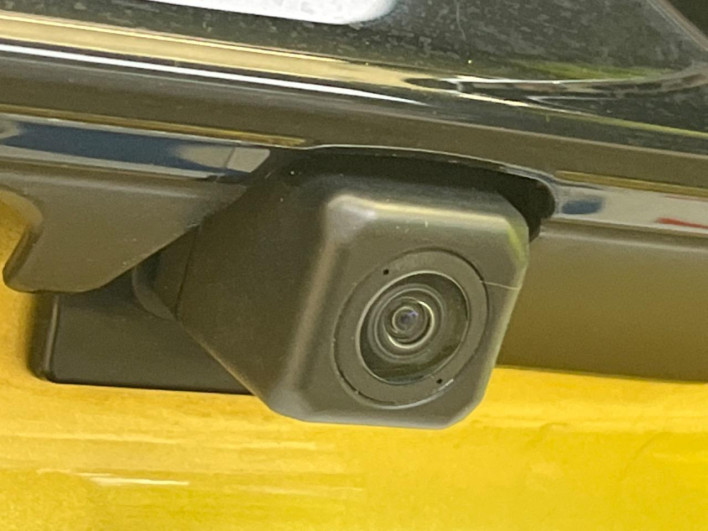 2021 Toyota Yaris Cross 6AA-MXPJ10 (UW-6a1f9b6531e4c)[11]