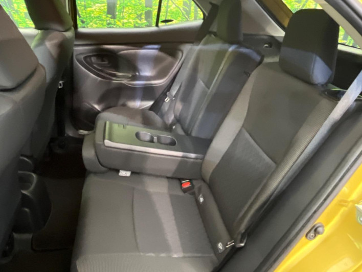 2021 Toyota Yaris Cross 6AA-MXPJ10 (UW-6a1f9b6531e4c)[16]