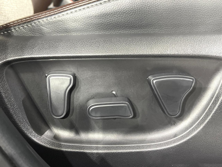 2022 Toyota Yaris Cross 6AA-MXPJ10 (UW-6a1f9b65b2d80)[22]