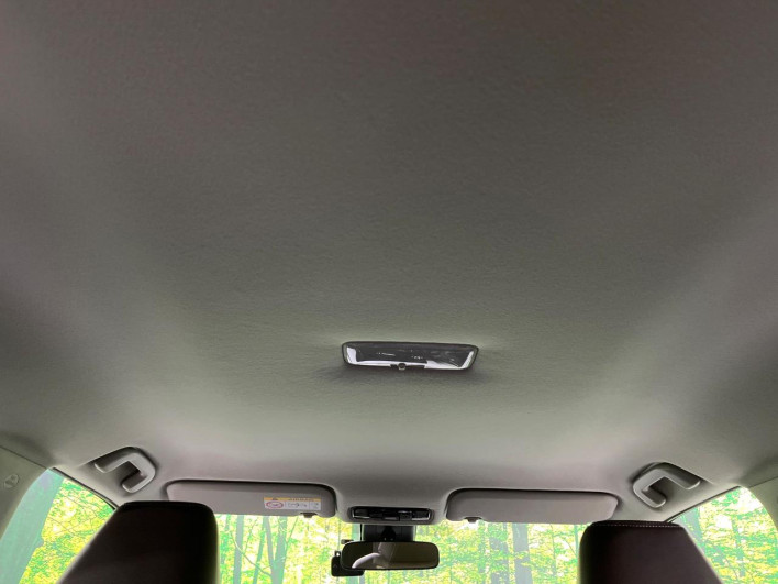 2022 Toyota Yaris Cross 6AA-MXPJ10 (UW-6a1f9b65b2d80)[13]
