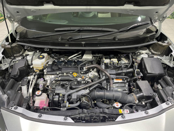 2020 Toyota Yaris Cross 6AA-MXPJ15 (UW-6a1f9b6bcccda)[6]
