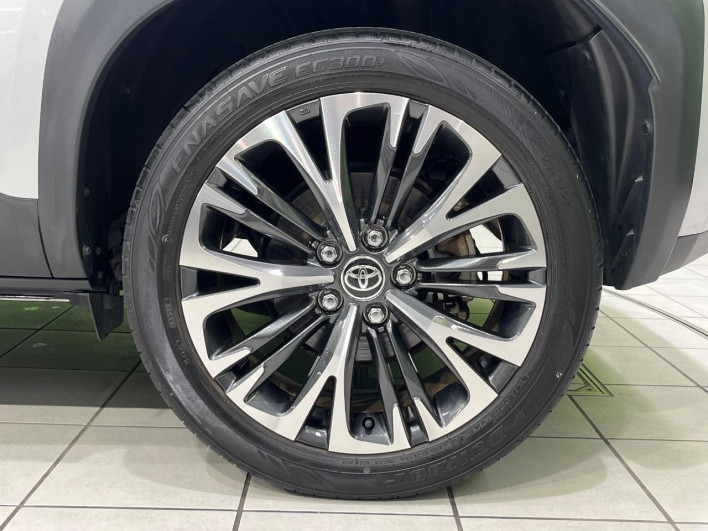2020 Toyota Yaris Cross 6AA-MXPJ15 (UW-6a1f9b6bcccda)[10]