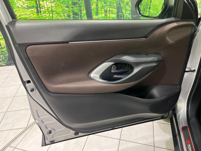 2020 Toyota Yaris Cross 6AA-MXPJ15 (UW-6a1f9b6bcccda)[26]