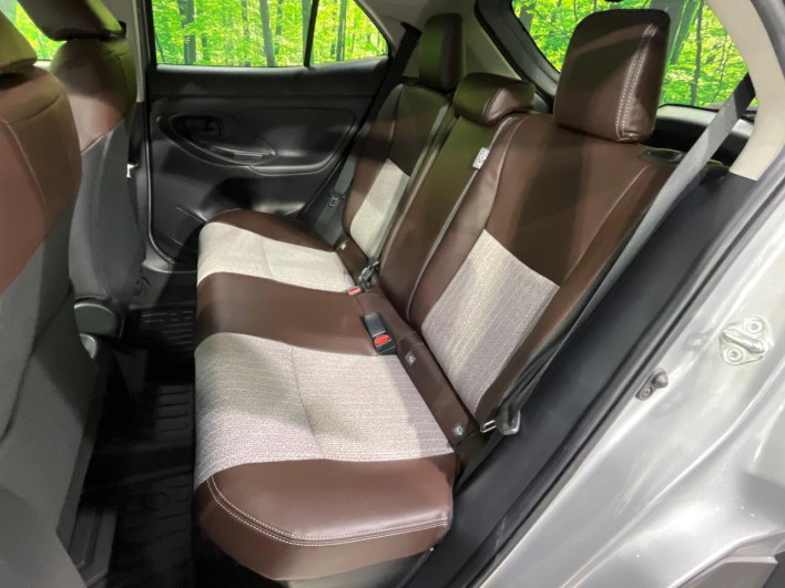 2020 Toyota Yaris Cross 6AA-MXPJ15 (UW-6a1f9b6bcccda)[13]
