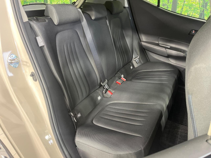 2021 Toyota Aqua 6AA-MXPK11 (UW-6a1f9b6db62c5)[18]