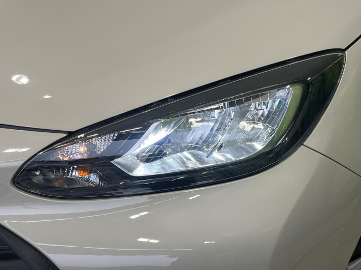 2021 Toyota Aqua 6AA-MXPK11 (UW-6a1f9b6db62c5)[5]