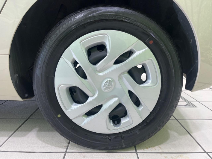 2021 Toyota Aqua 6AA-MXPK11 (UW-6a1f9b6db62c5)[7]
