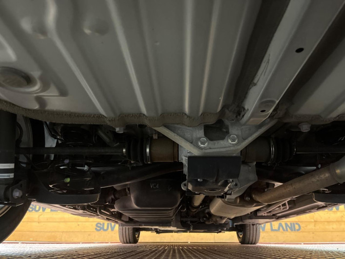 2022 Toyota Voxy 6BA-MZRA95W (UW-6a1f9b83cffb4)[10]