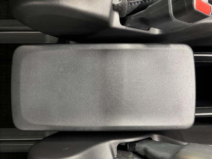 2022 Toyota Voxy 6BA-MZRA95W (UW-6a1f9b83cffb4)[26]