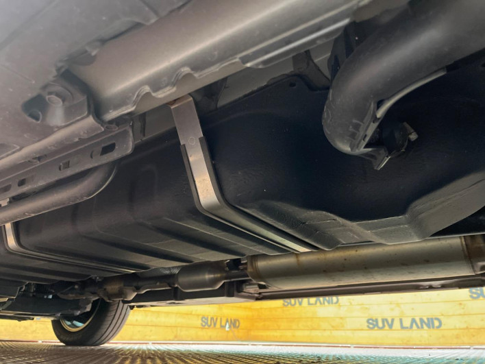 2022 Toyota Voxy 6BA-MZRA95W (UW-6a1f9b83cffb4)[13]