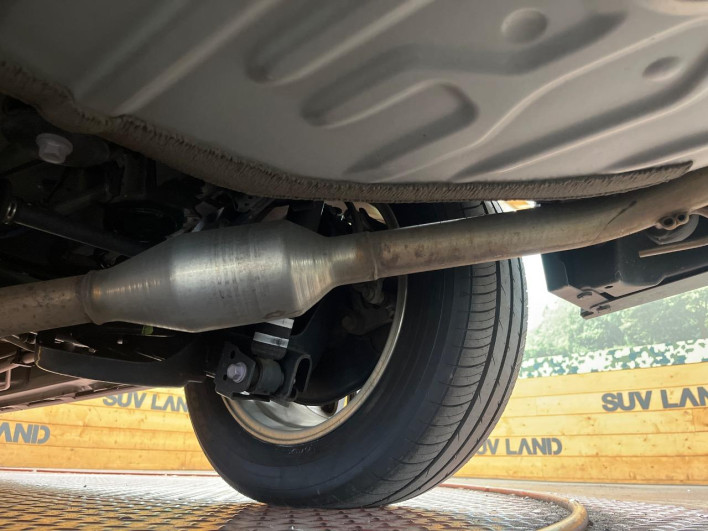 2022 Toyota Voxy 6BA-MZRA95W (UW-6a1f9b83cffb4)[11]