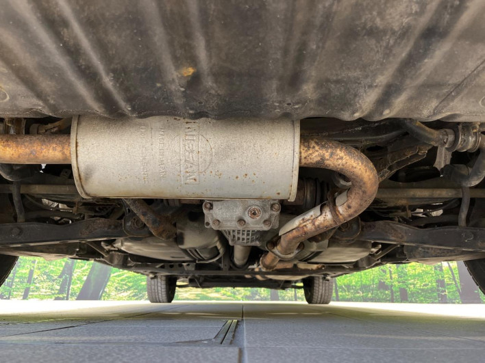 2013 Nissan Serena DBA-NC26 (UW-6a1f9b846d0f6)[11]