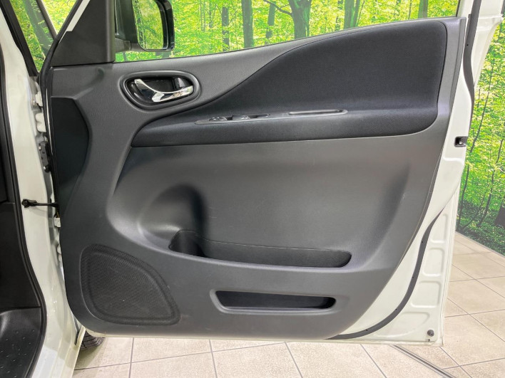 2013 Nissan Serena DBA-NC26 (UW-6a1f9b846d0f6)[5]
